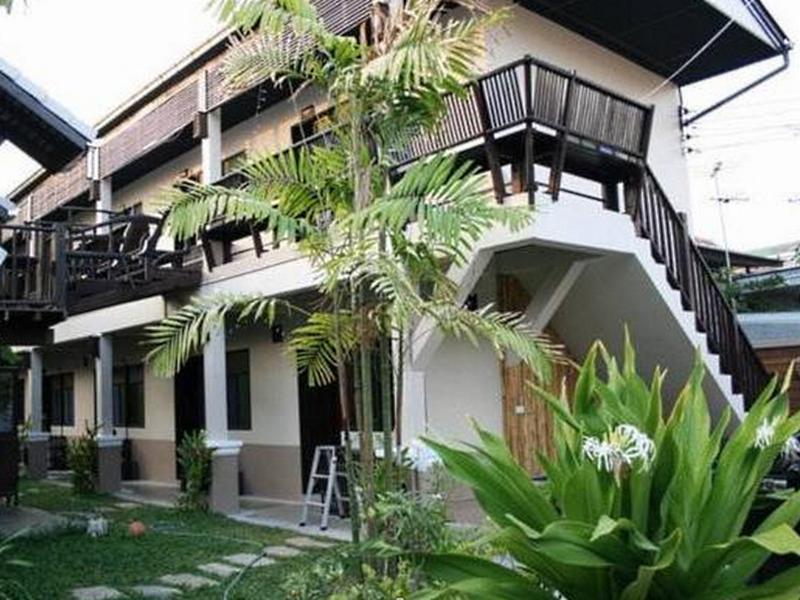 Saithong Guesthouse Chiang Mai Extérieur photo